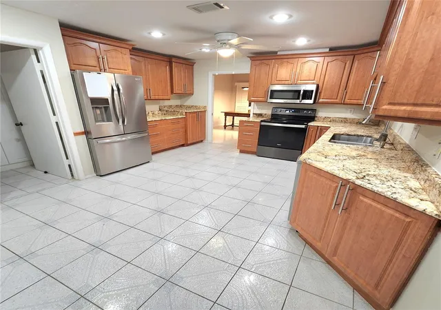 Photo 2 of Single family home for sale at 49 Sandstone Cir, Venice, FL 34293 | MLS# N6145842 | Listing updated on 2026-09-22