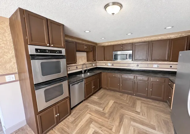 Photo 2 of Single family home for sale at 3232 Lenwood Dr, New Port Richey, FL 34655 | MLS# TB8550407 | Listing updated on 2026-09-21