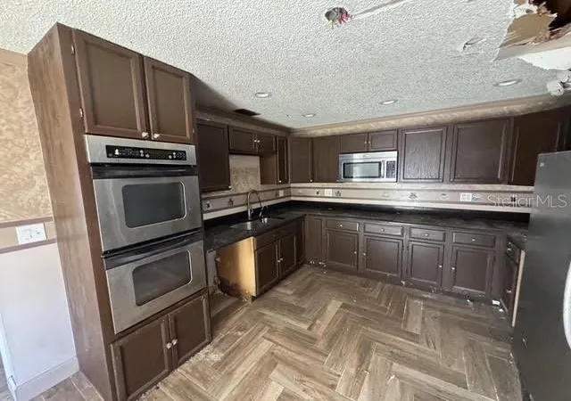 Photo 3 of Single family home for sale at 3232 Lenwood Dr, New Port Richey, FL 34655 | MLS# TB8550407 | Listing updated on 2026-09-21