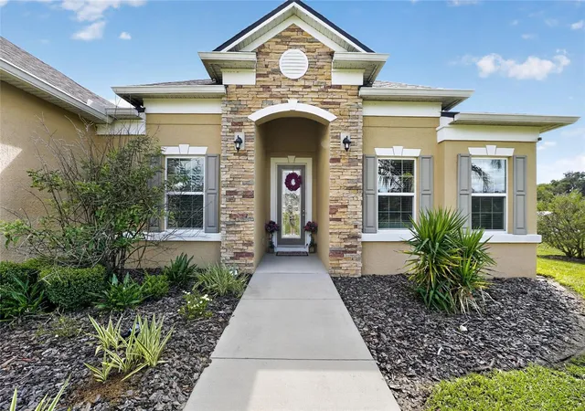 Photo 3 of Single family home for sale at 5697 Sw 215th Terrace, Newberry, FL 32669 | MLS# GC543641 | Listing updated on 2026-09-23