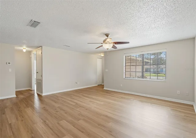 Photo 3 of Single family home for sale at 1417 Foggy Ridge Pkwy, Lutz, FL 33559 | MLS# TB8550414 | Listing updated on 2026-09-25