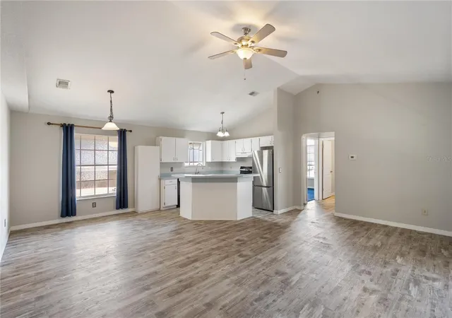 Photo 4 of Single family home for sale at 9848 Piney Point Cir, Orlando, FL 32825 | MLS# O6443387 | Listing updated on 2026-09-21