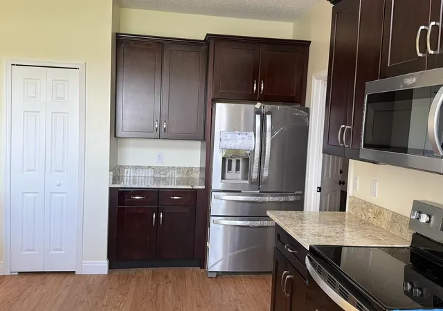Photo 4 of Single family home for sale at 161 Cimarron Ln, Kissimmee, FL 34759 | MLS# TB8550420 | Listing updated on 2026-09-20
