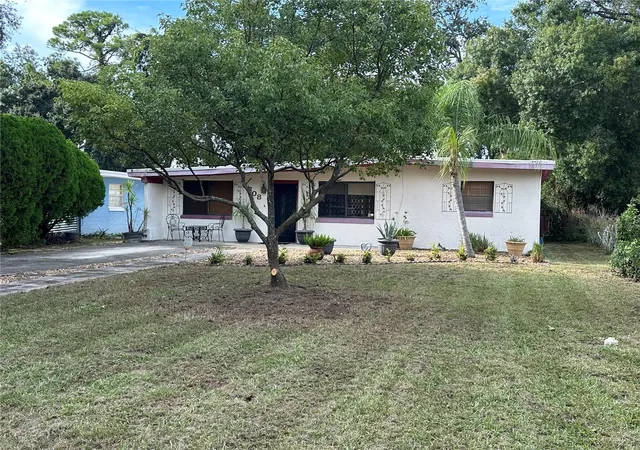 Photo 1 of Sale Pending at 608 Dixie Ln, South Daytona, FL 32119 | MLS# O6443390 | Listing updated on 2026-10-08