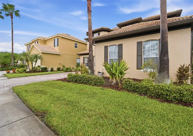 Photo 3 of Single family home for sale at 18004 Lanai Isle Dr, Tampa, FL 33647 | MLS# TB8550433 | Listing updated on 2026-09-22