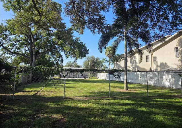 Land for sale at 4310 W N A St, TAMPA, FL 33609 | MLS# TB8550435