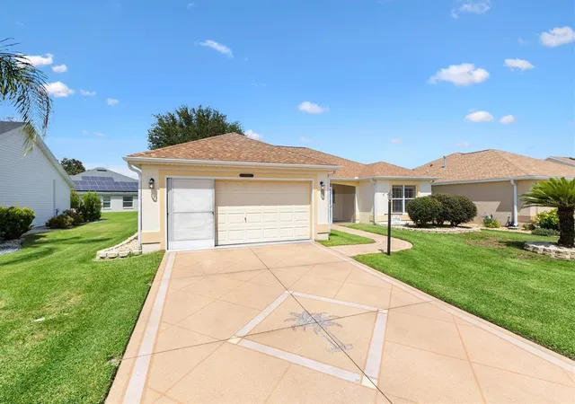Photo 1 of Single family home for sale at 2798 Churchill Downs, The Villages, FL 32162 | MLS# G5118044 | Listing updated on 2026-09-23