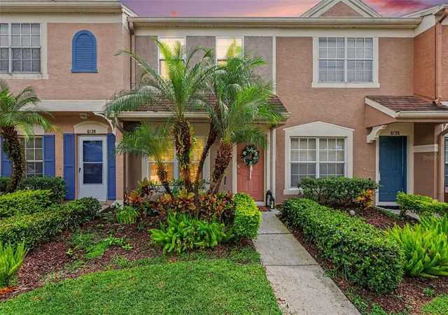 Townhouse for sale at 6137 Bayside Key Dr, TAMPA, FL 33615 | MLS# TB8550438