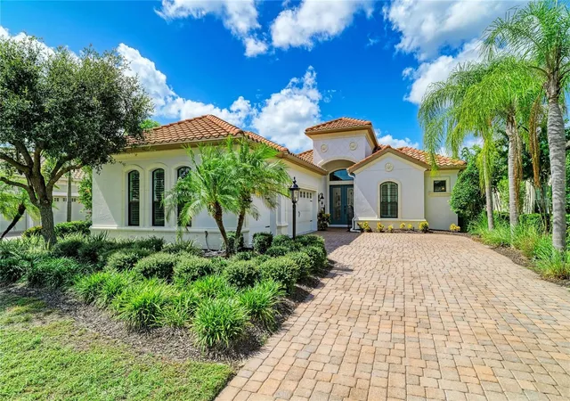 Photo 1 of Single family home for sale at 14716 Castle Park Ter, Lakewood Ranch, FL 34202 | MLS# A4706744 | Listing updated on 2026-09-23