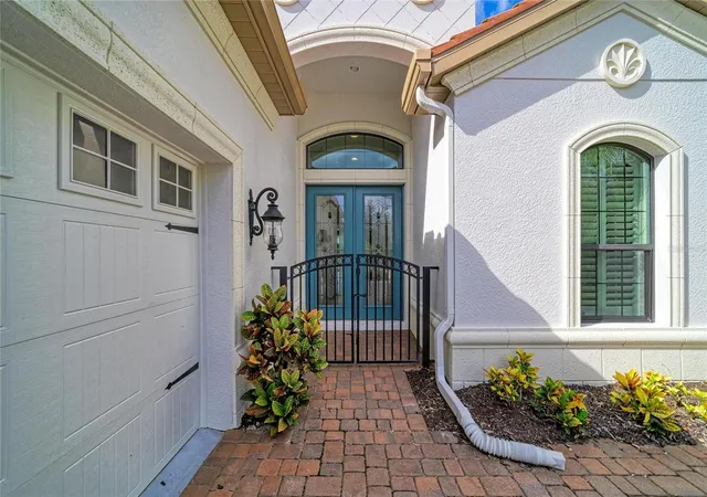 Photo 2 of Single family home for sale at 14716 Castle Park Ter, Lakewood Ranch, FL 34202 | MLS# A4706744 | Listing updated on 2026-09-23