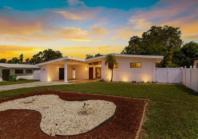 Single family home for sale at 2921 Wood St, SARASOTA, FL 34237 | MLS# A4706746