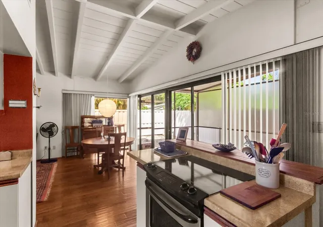 Photo 2 of Single family home for sale at 2921 Wood St, Sarasota, FL 34237 | MLS# A4706746 | Listing updated on 2026-09-23