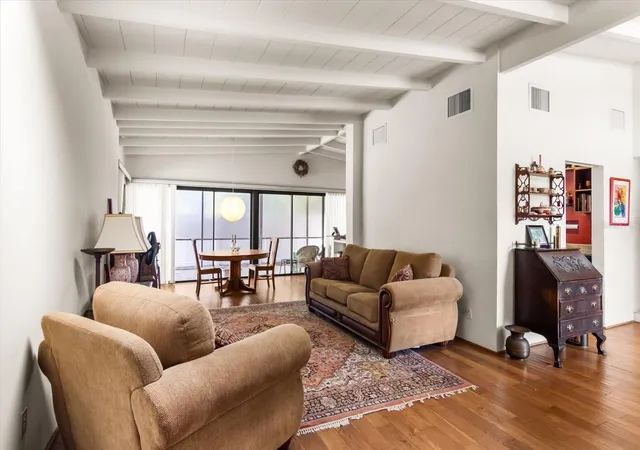 Photo 4 of Single family home for sale at 2921 Wood St, Sarasota, FL 34237 | MLS# A4706746 | Listing updated on 2026-09-23