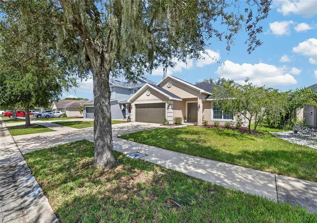Photo 1 of Single family home for sale at 10747 Standing Stone Dr, Wimauma, FL 33598 | MLS# TB8550443 | Listing updated on 2026-09-21