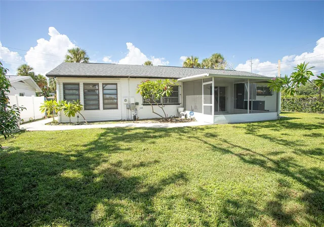 Photo 3 of Single family home for sale at 8302 Lopez Dr, Tampa, FL 33615 | MLS# TB8550451 | Listing updated on 2026-09-30