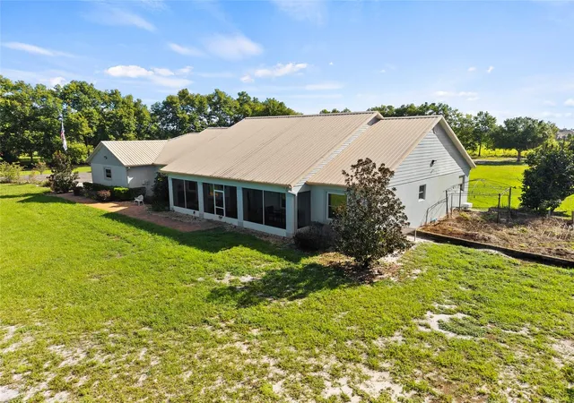Photo 3 of Single family home for sale at 281 Gerber Dairy Rd, Winter Haven, FL 33880 | MLS# A4706754 | Listing updated on 2026-09-23