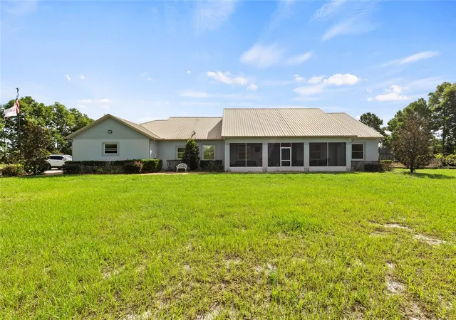 Photo 4 of Single family home for sale at 281 Gerber Dairy Rd, Winter Haven, FL 33880 | MLS# A4706754 | Listing updated on 2026-09-23