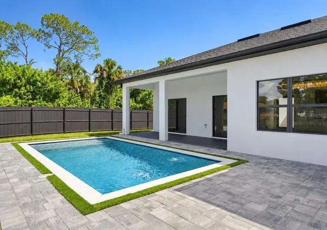 Photo 3 of Single family home for sale at 3320 Tupelo Ave, North Port, FL 34286 | MLS# A4706758 | Listing updated on 2026-10-10