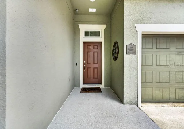 Photo 4 of Single family home for sale at 6127 Shadowlake Dr, Apollo Beach, FL 33572 | MLS# TB8550464 | Listing updated on 2026-09-22