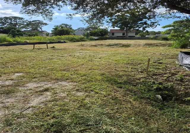 Photo 3 of Land for sale at 4528, 4530 4532 S Lockwood Ridge Rd, Sarasota, FL 34231 | MLS# A4706759 | Listing updated on 2026-09-30