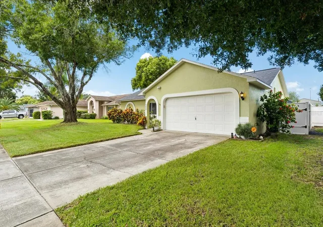 Photo 3 of Single family home for sale at 7409 Fairwood Ave, New Port Richey, FL 34653 | MLS# TB8550465 | Listing updated on 2026-10-05
