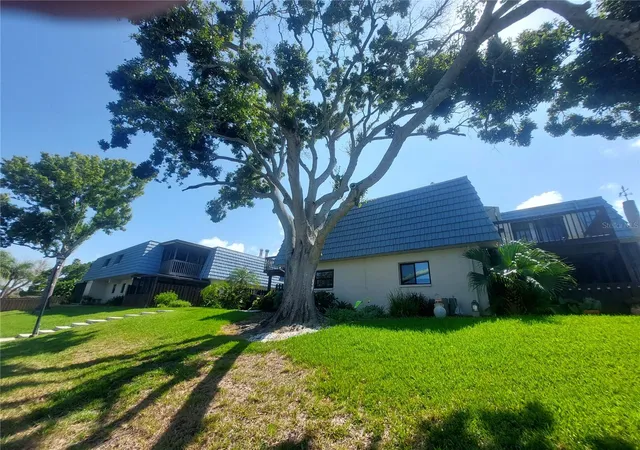 Photo 1 of Townhouse for sale at 9446 Tradewinds Ave, Seminole, FL 33776 | MLS# TB8550466 | Listing updated on 2026-09-26