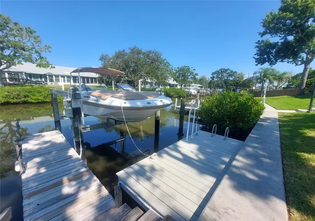 Photo 3 of Townhouse for sale at 9446 Tradewinds Ave, Seminole, FL 33776 | MLS# TB8550466 | Listing updated on 2026-09-26