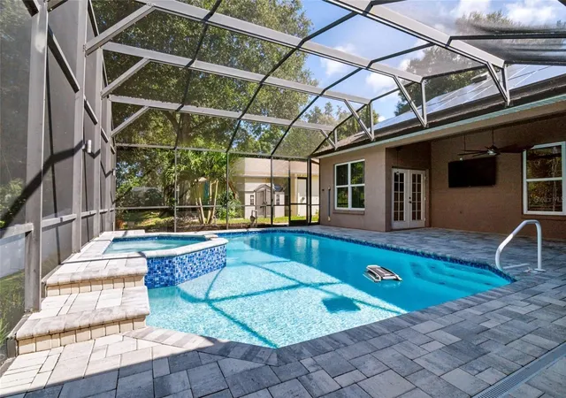 Photo 3 of Sale Pending at 16208 Arrowhead Trl, Clermont, FL 34711 | MLS# G5118049 | Listing updated on 2026-10-19