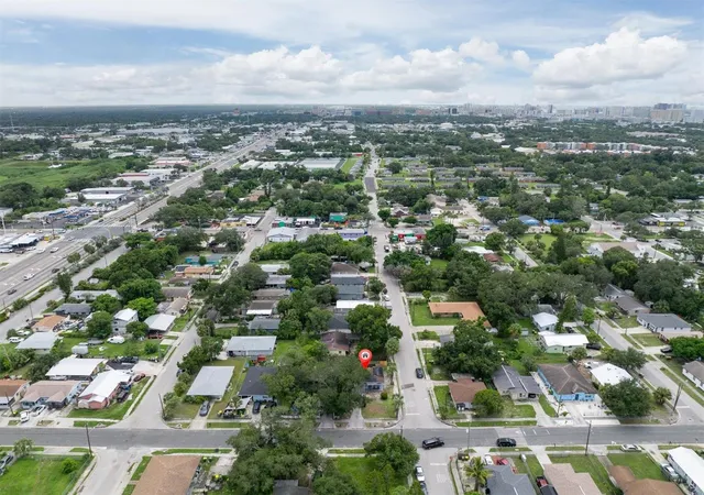 Photo 1 of Single family home for sale at 1930 29th Street, Sarasota, FL 34234 | MLS# TB8550479 | Listing updated on 2026-09-23