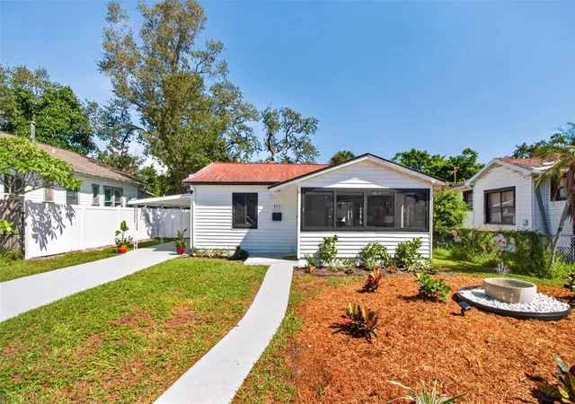 Photo 1 of Single family home for sale at 711 19th Avenue S, Saint Petersburg, FL 33705 | MLS# TB8550480 | Listing updated on 2026-09-22