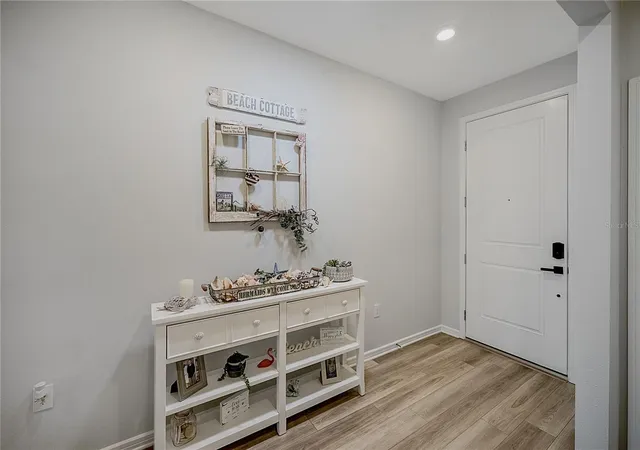 Photo 3 of Single family home for sale at 8488 SW 52nd Lane Rd, Ocala, FL 34481 | MLS# OM732603 | Listing updated on 2026-09-21