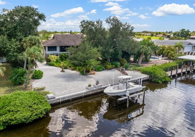 Photo 2 of Single family home for sale at 1947 San Remo Point Dr, Englewood, FL 34223 | MLS# C7530966 | Listing updated on 2026-09-24
