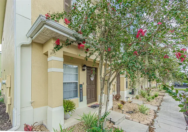 Townhouse for sale at 8514 Brushleaf Way, TAMPA, FL 33647 | MLS# TB8550485