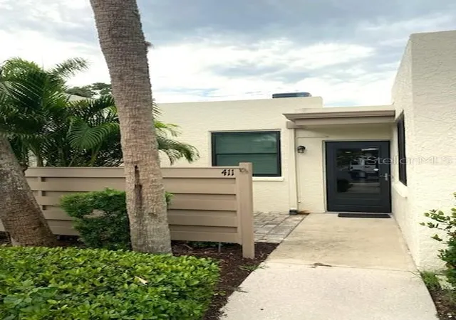 Condo for sale at 411 Palm Tree Dr #411, BRADENTON, FL 34210 | MLS# TB8550491