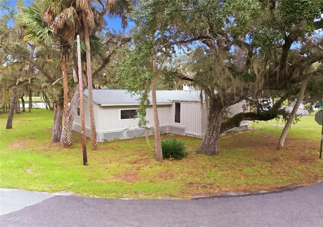 Photo 3 of Single family home for sale at 15265 Nw 46th Lane, Chiefland, FL 32626 | MLS# TB8550494 | Listing updated on 2026-09-22