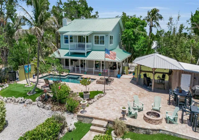 Photo 1 of Single family home for sale at 70 Mound Pl, Terra Ceia, FL 34250 | MLS# A4706781 | Listing updated on 2026-10-04