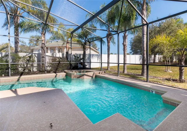 Photo 2 of Single family home for sale at 319 Cherokee Ave, Haines City, FL 33844 | MLS# O6443429 | Listing updated on 2026-09-21