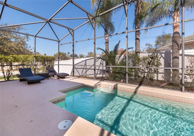 Photo 4 of Single family home for sale at 319 Cherokee Ave, Haines City, FL 33844 | MLS# O6443429 | Listing updated on 2026-09-21