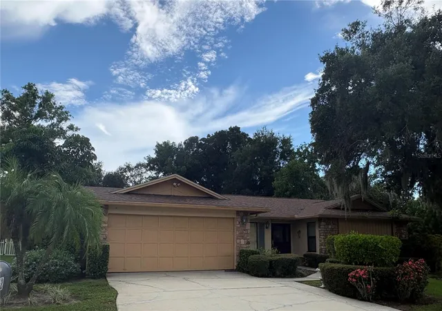 Photo 1 of Single family home for sale at 862 Pinewood Ter W, Palm Harbor, FL 34683 | MLS# TB8550503 | Listing updated on 2026-09-30
