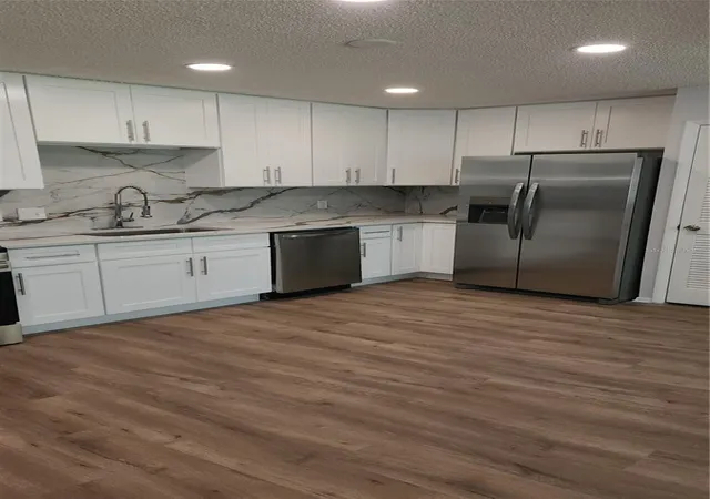 Listing Photo 5 - Condo for sale in building located at 2229 Americus Blvd W, Clearwater, FL 33763 - Unit #7