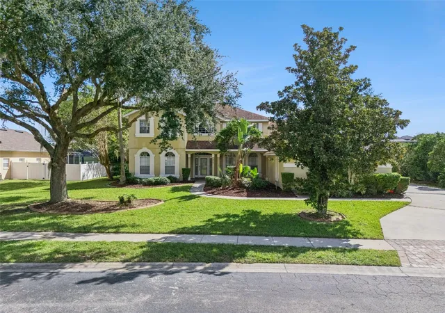 Photo 3 of Single family home for sale at 2705 Formosa Blvd, Kissimmee, FL 34747 | MLS# O6443432 | Listing updated on 2026-09-25