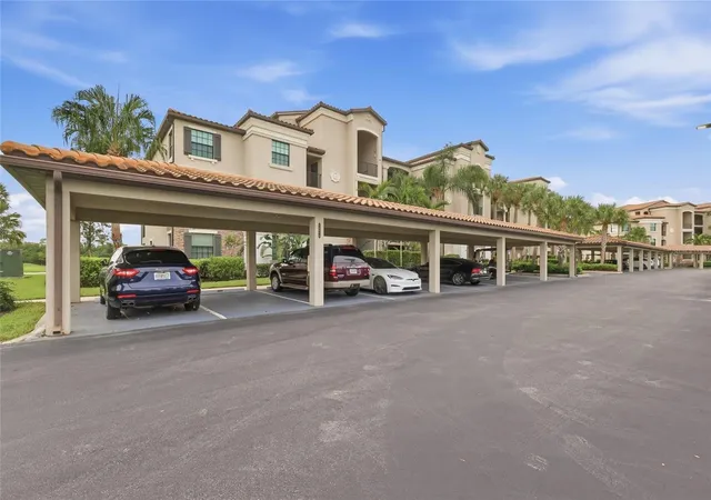 Photo 1 of Condo for sale at 16814 Vardon Ter #304, Bradenton, FL 34211 | MLS# A4706785 | Listing updated on 2026-09-22