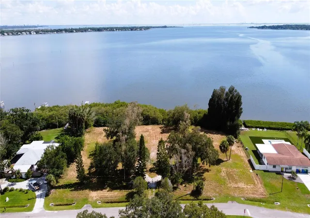Land for sale at 3825 Shore Blvd, OLDSMAR, FL 34677 | MLS# TB8550518