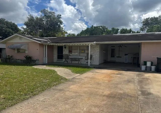 Photo 2 of Single family home for sale at 230 E Roberts Street, Orange City, FL 32763 | MLS# O6443441 | Listing updated on 2026-09-25