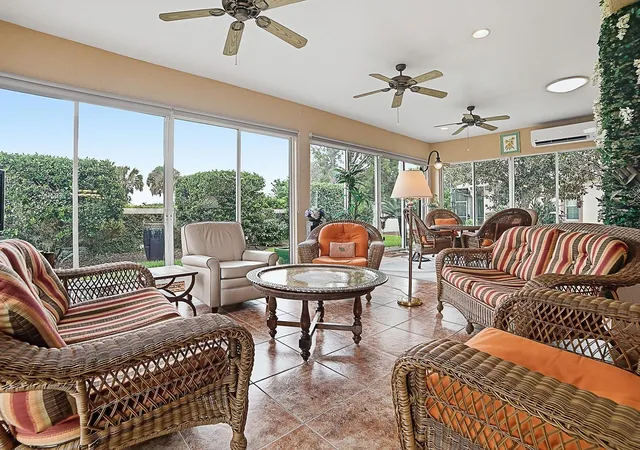 Photo 2 of Single family home for sale at 1897 Hartford Path, The Villages, FL 32162 | MLS# G5118058 | Listing updated on 2026-09-21