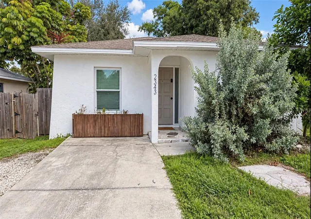 Single family home for sale at 2343 Eugene St, SARASOTA, FL 34231 | MLS# A4706790