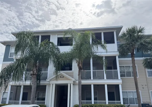 Condo for sale at 4802 51st Street W #604, BRADENTON, FL 34210 | MLS# C7530974