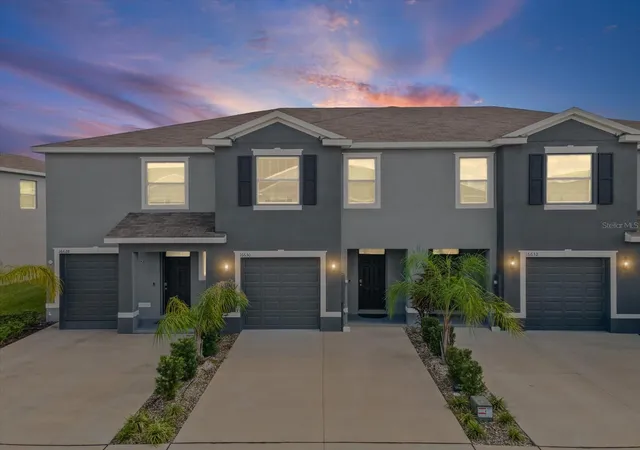 Townhouse for sale at 16630 Grotto Steam Pl, WIMAUMA, FL 33598 | MLS# TB8550531