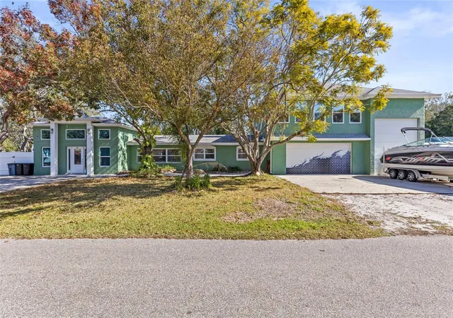Photo 2 of Single family home for sale at 5657 Oceanic Rd, Holiday, FL 34690 | MLS# TB8550532 | Listing updated on 2026-10-08