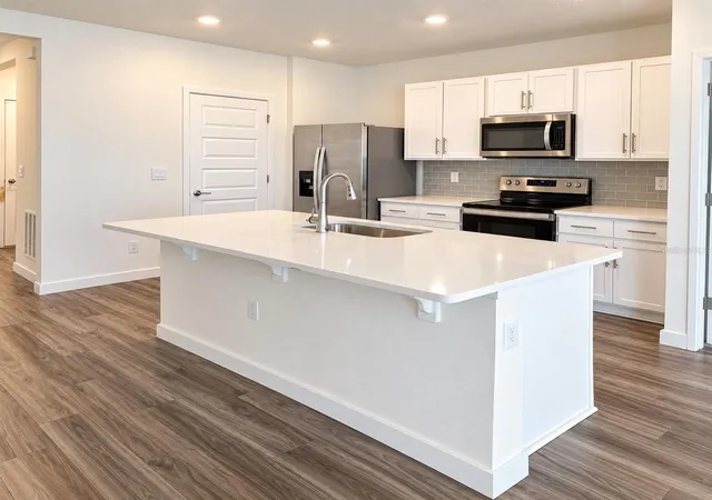Photo 2 of Single family home for sale at 405 Chayne Pl, Saint Cloud, FL 34771 | MLS# G5118060 | Listing updated on 2026-10-21